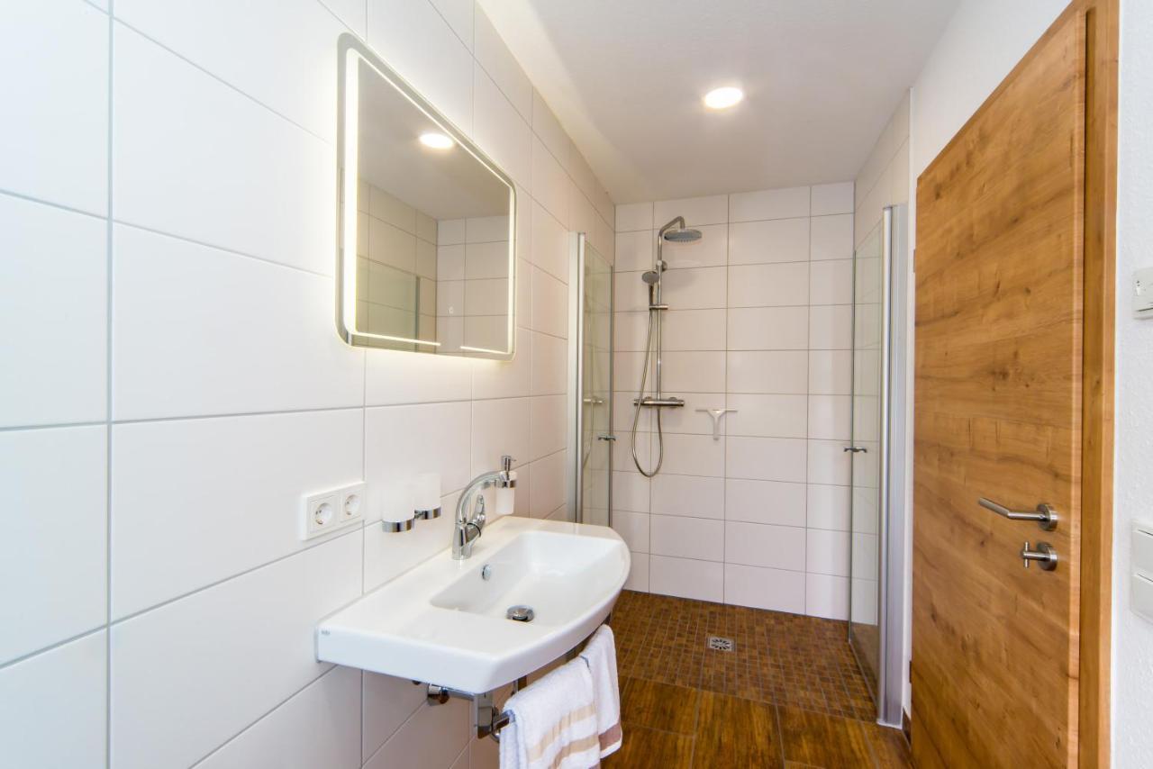 Staimicher Hoehen - Premium Appartements Kurort Steinbach-Hallenberg Pokoj fotografie
