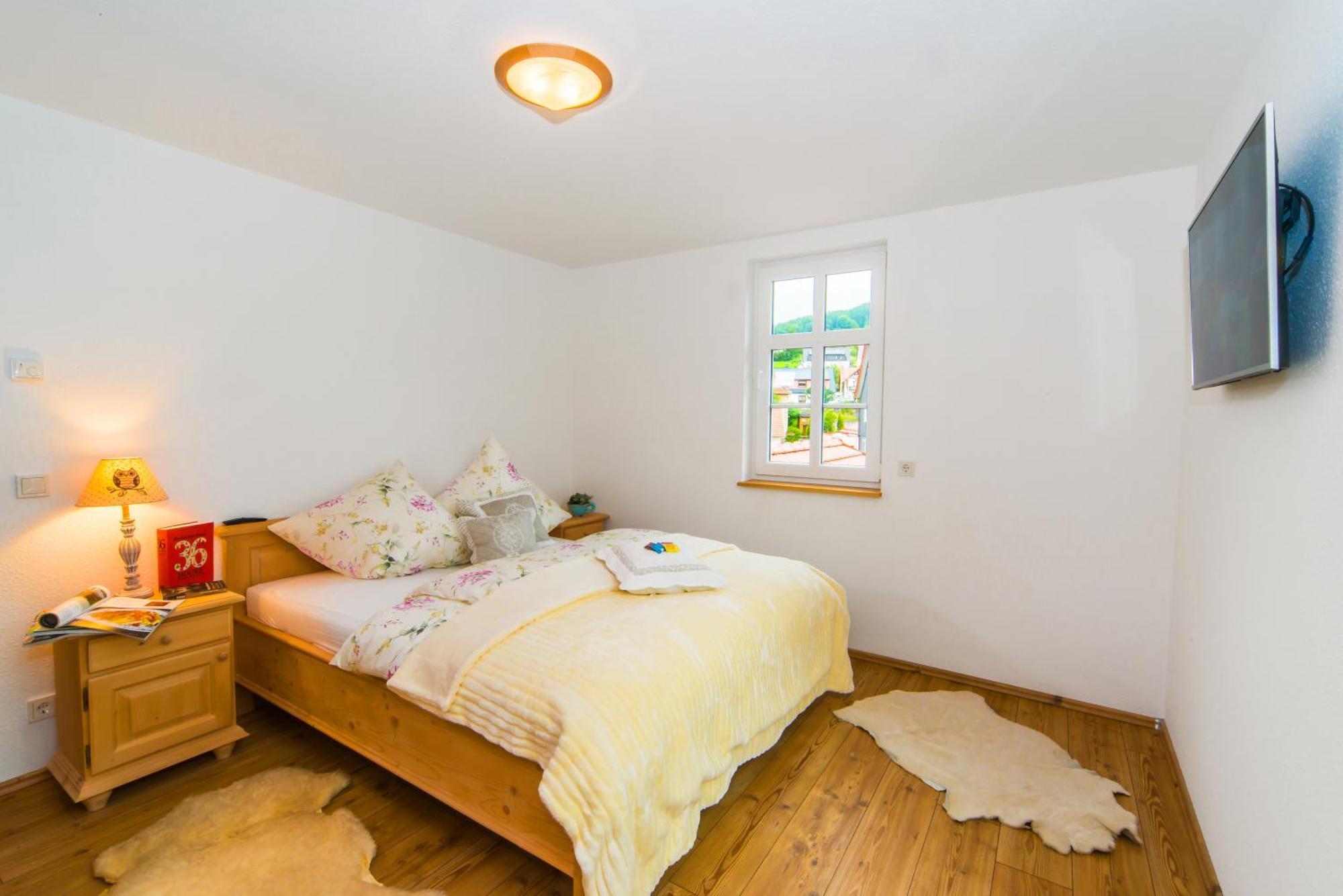 Staimicher Hoehen - Premium Appartements Kurort Steinbach-Hallenberg Pokoj fotografie