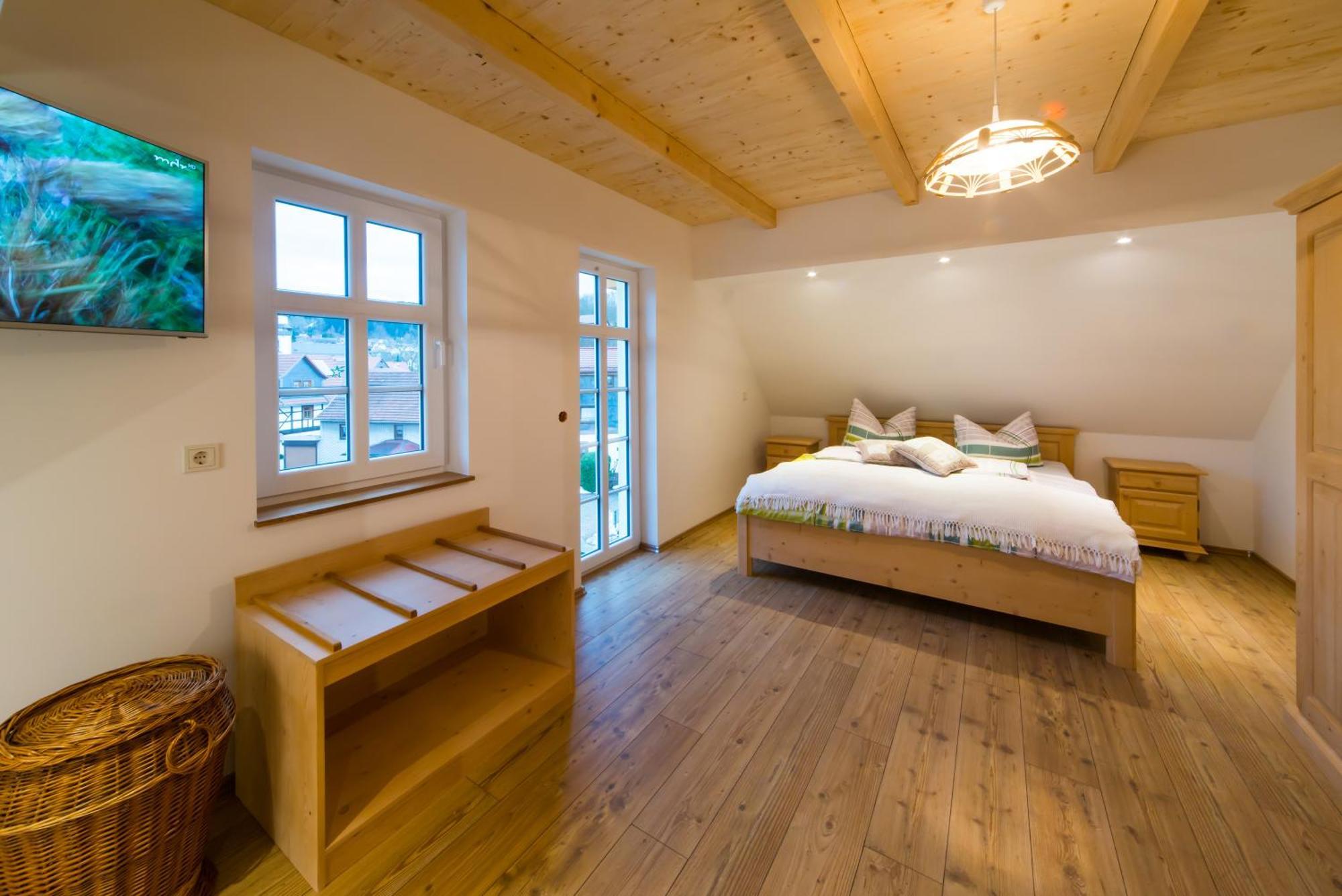 Staimicher Hoehen - Premium Appartements Kurort Steinbach-Hallenberg Pokoj fotografie